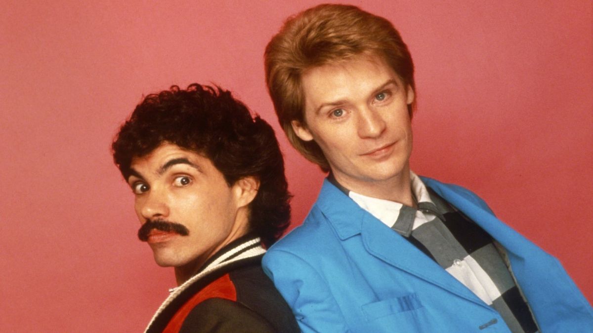 Hall And Oates - Say It Isn't So