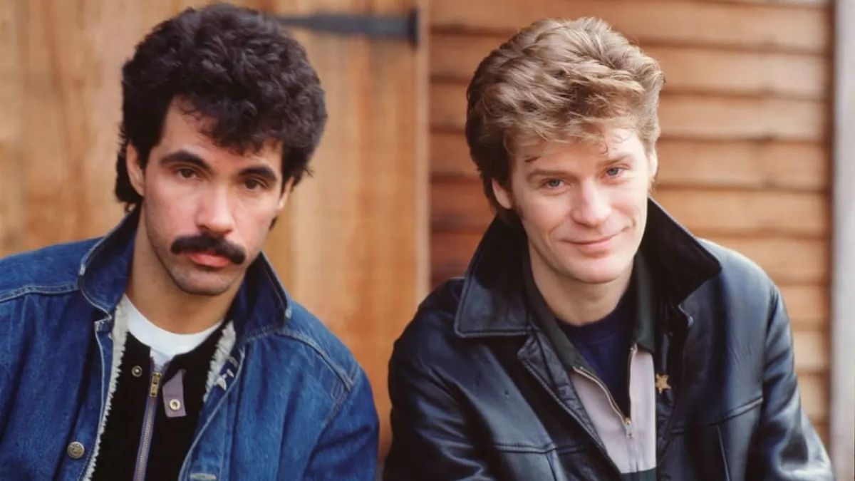 Hall And Oates - One On One