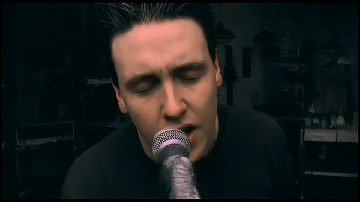 Papa Roach - Between Angels and Insects (VER 2)