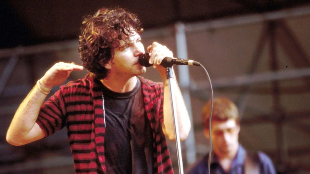 Pearl Jam - Last Kiss