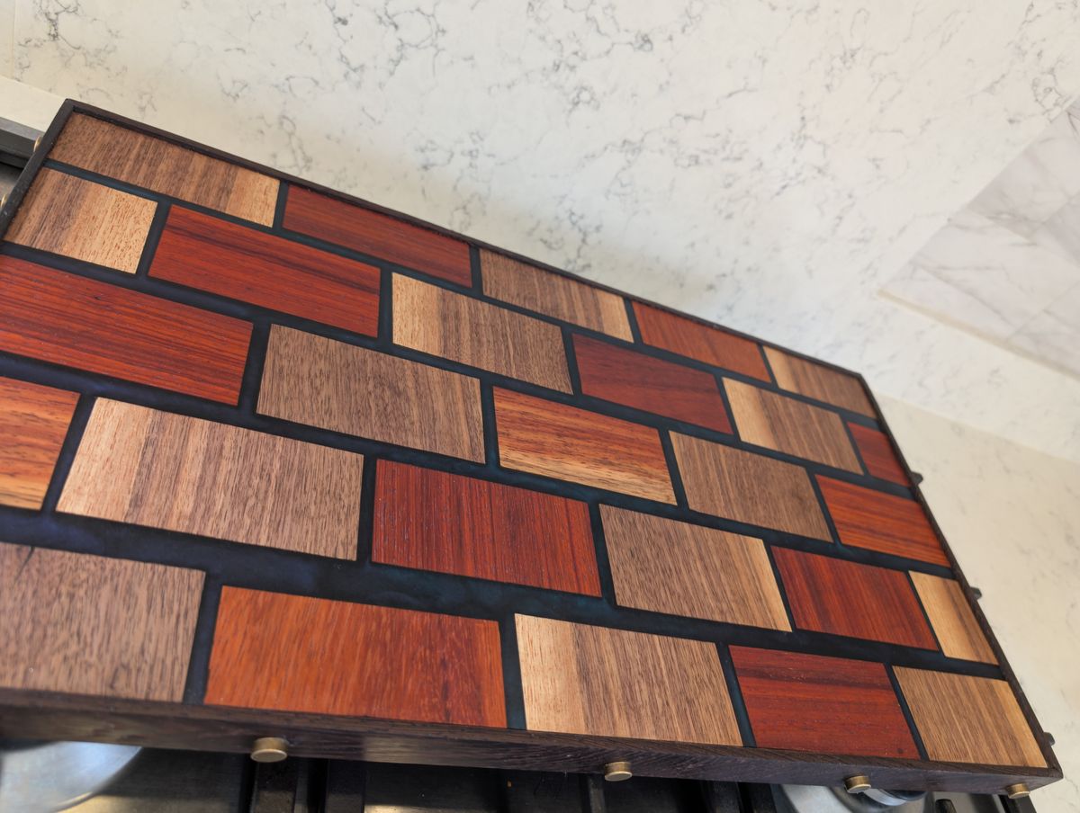 Serving Board | Brick Effect