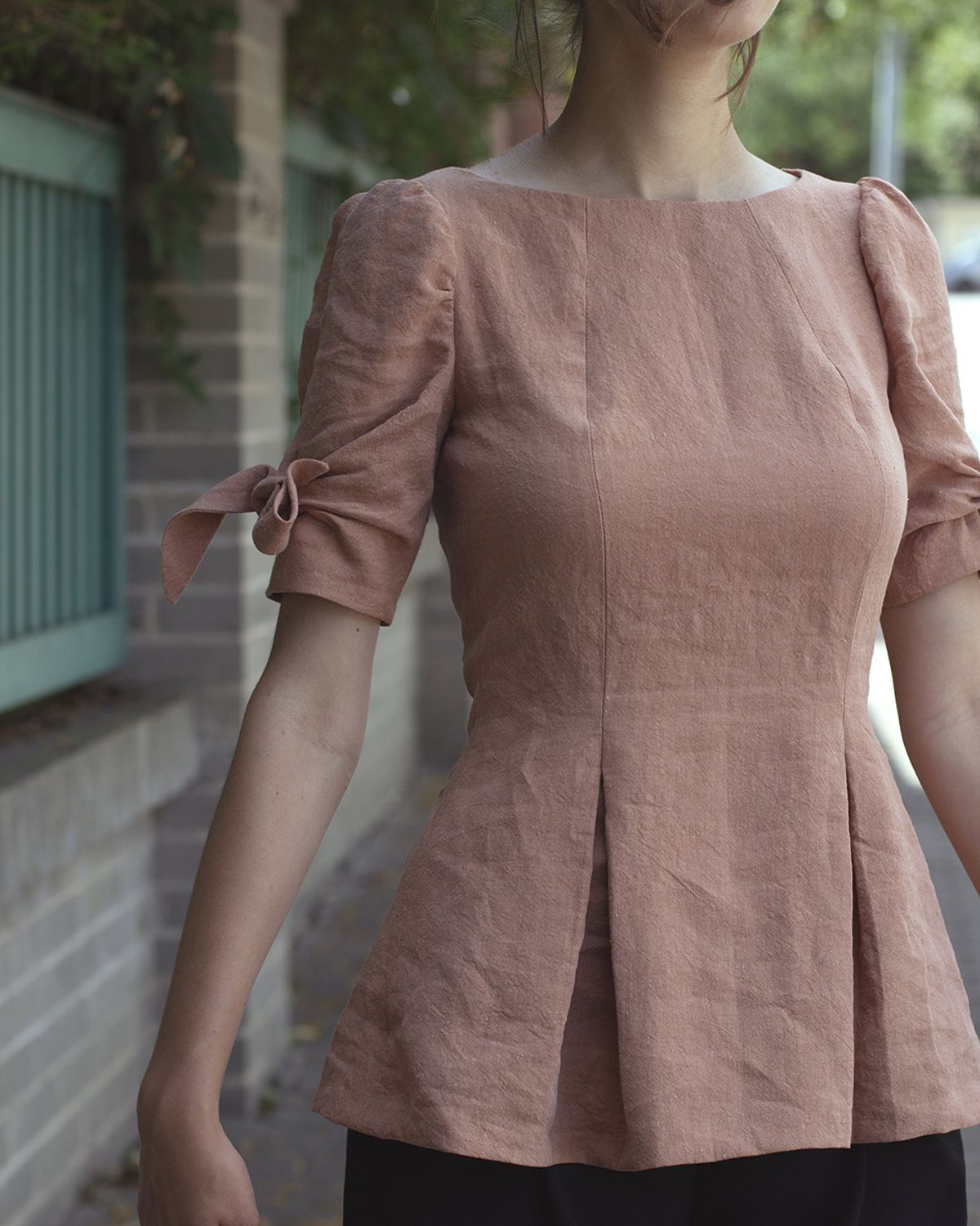 (EN) TAINIA - sewing pattern for a blouse with cute sleeves, sizes 34 to 44