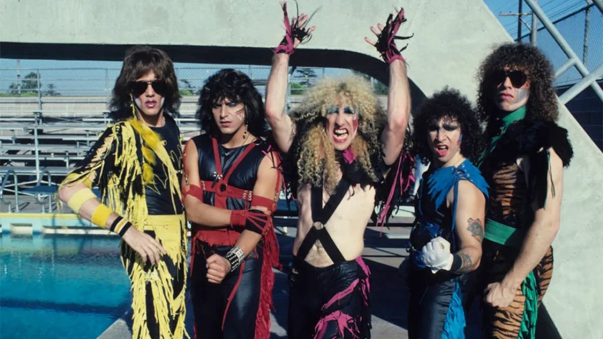 Twisted Sister - I Wanna Rock