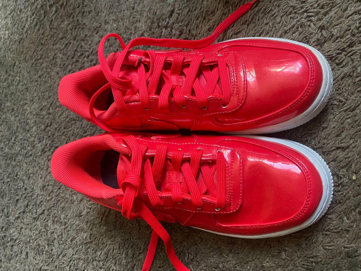 Nike Air Force 1 - Gently used