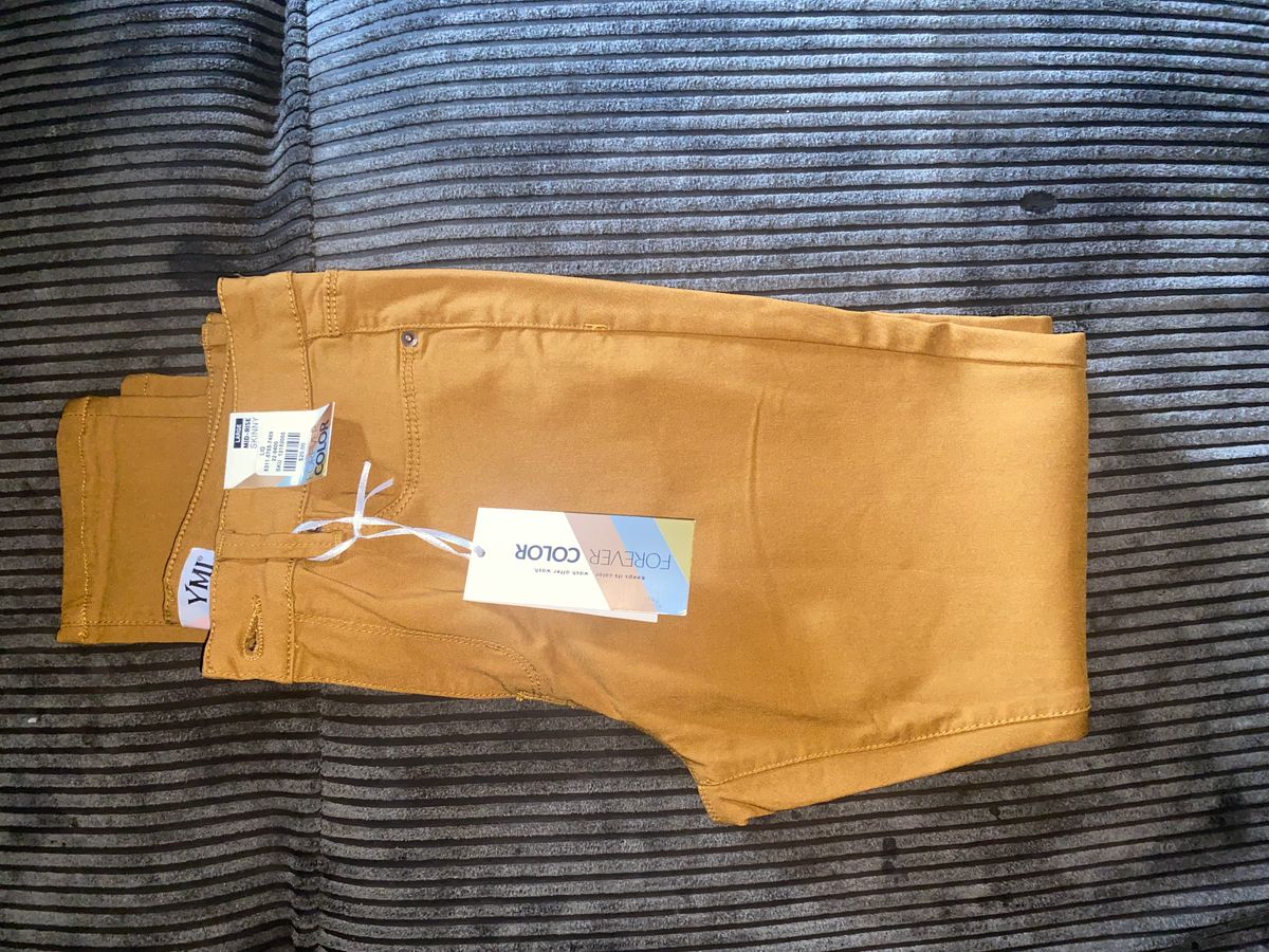 Size {L} ✨ Women&rsquo;s Brand New Pants ✨