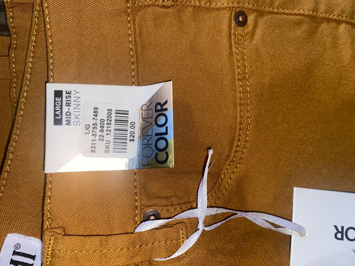 Size {L} ✨ Women&rsquo;s Brand New Pants ✨
