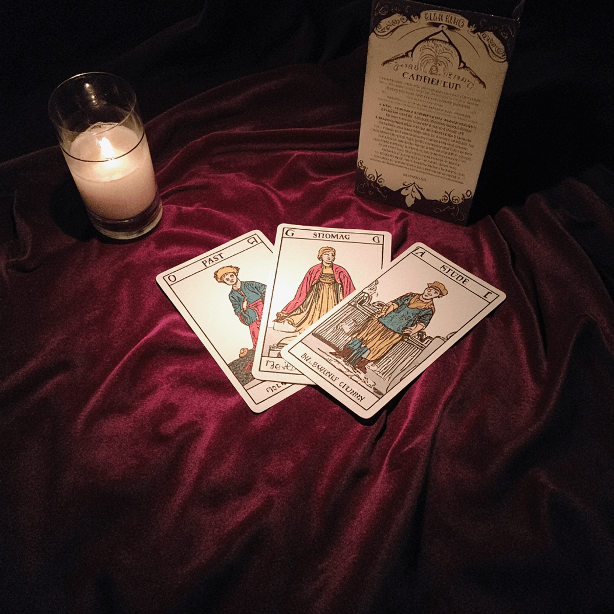 👉 3-Card Tarot Insight