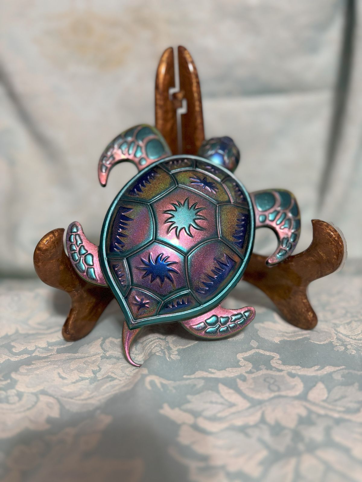 Turtle painted with Let's Resin Chrome powders