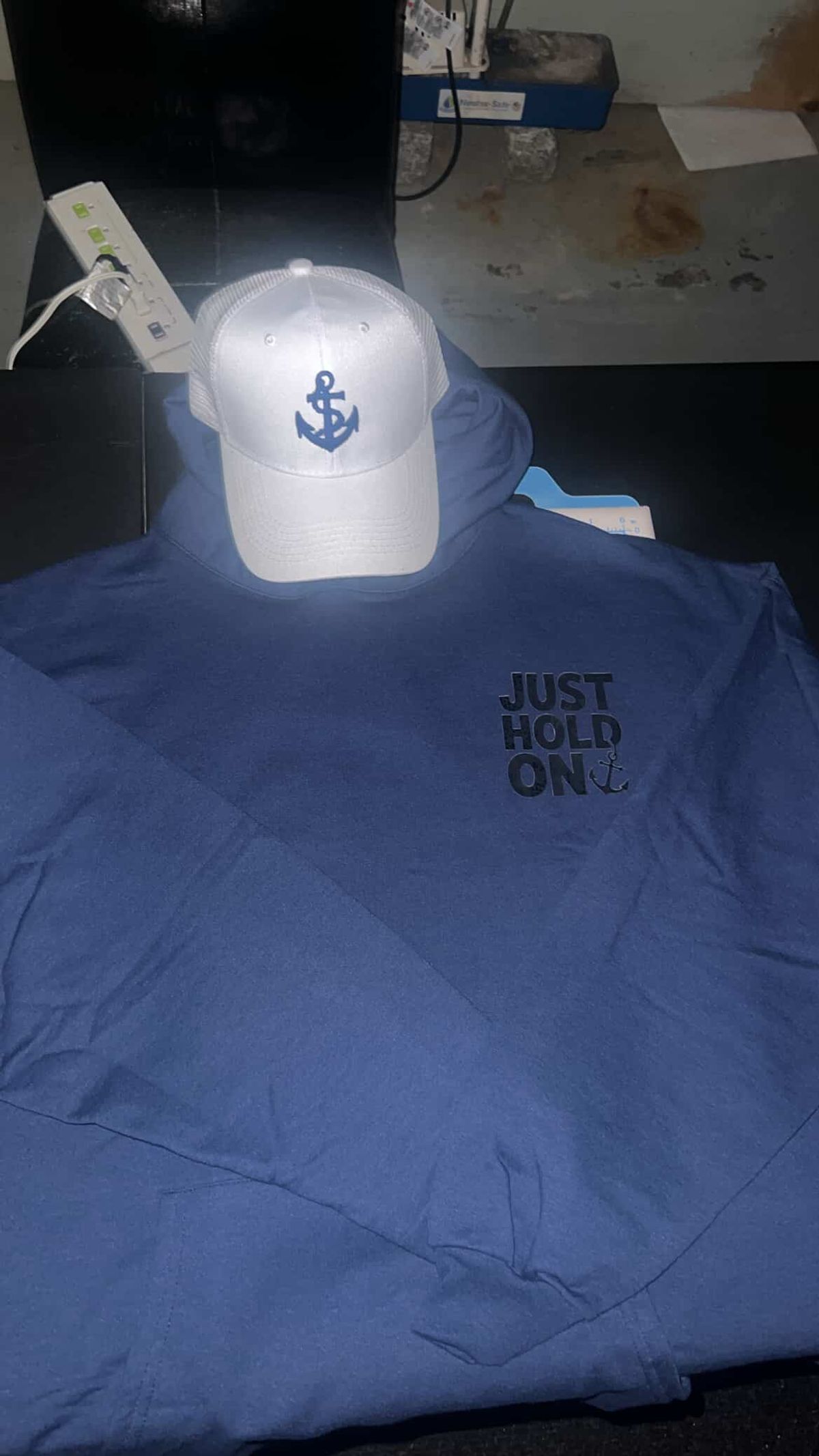 Exclusive Just Hold On Printed sweatshirt
