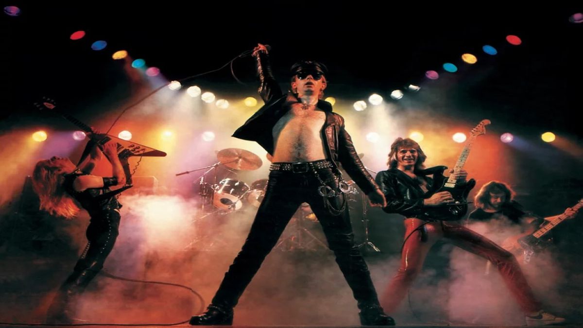 Judas Priest - Dissident Aggressor (Live)
