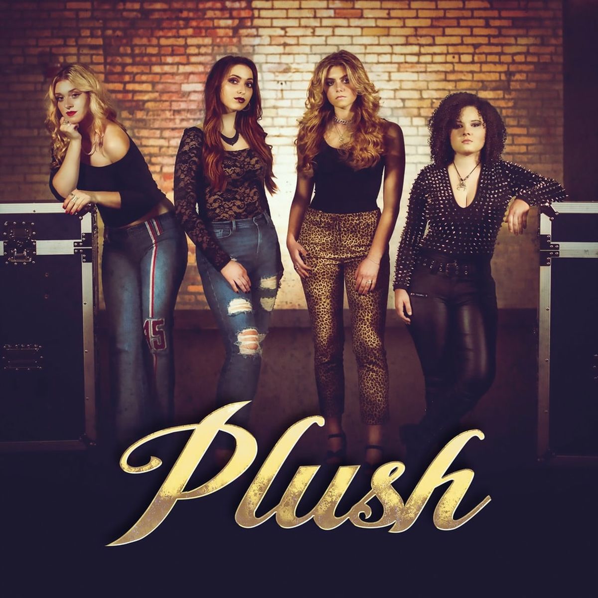 Plush - Athena (Isolated)