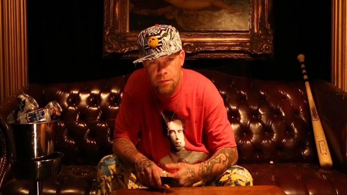 Five Finger Death Punch - Jekyll And Hyde