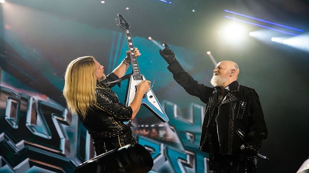 Judas Priest - You Don't Have to Be Old to Be Wise (Live)