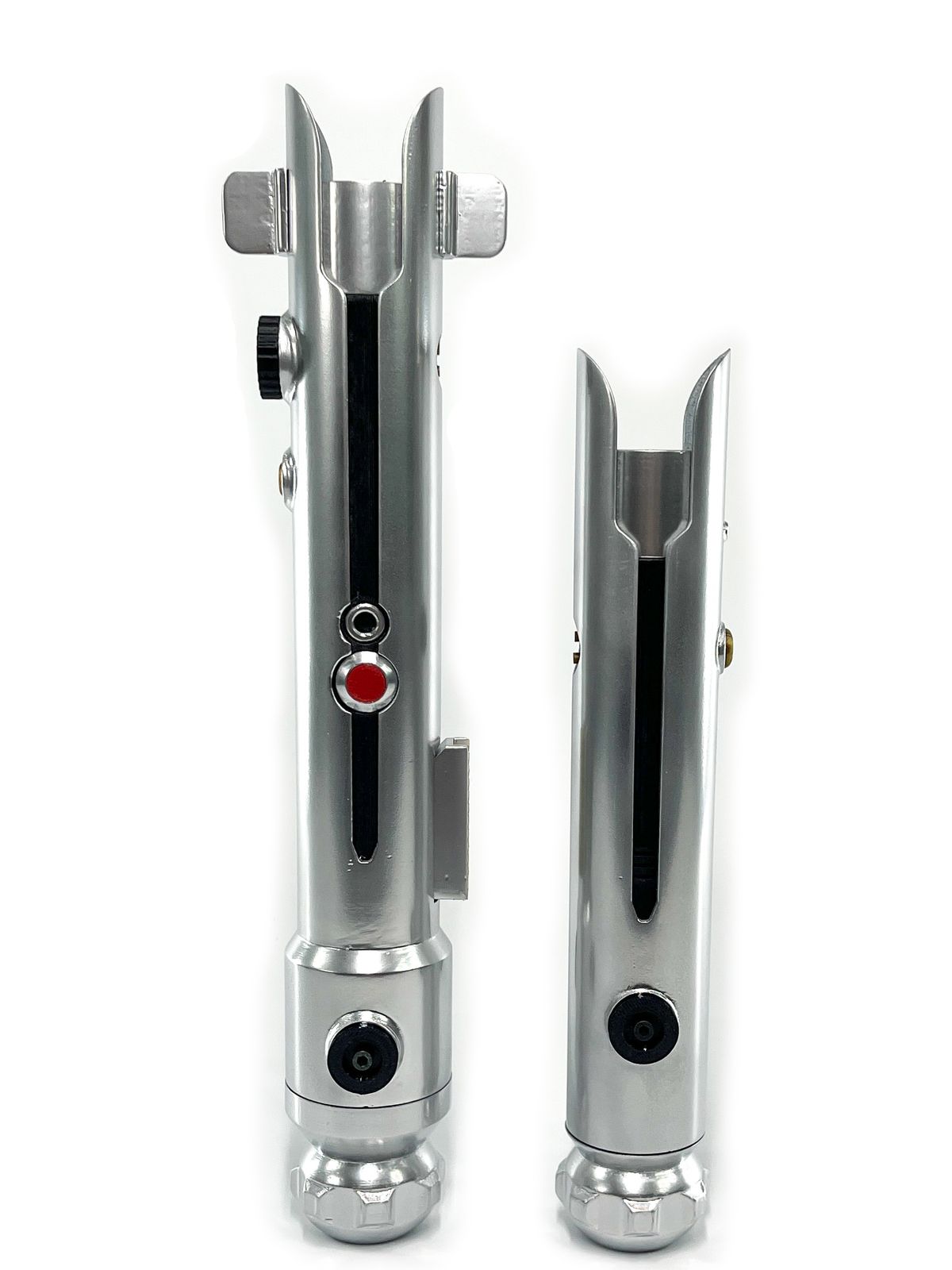 Ahsoka Tano's Clone Wars Duel Lightsabers