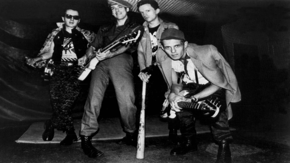 The Clash - Should I Stay or Should I Go