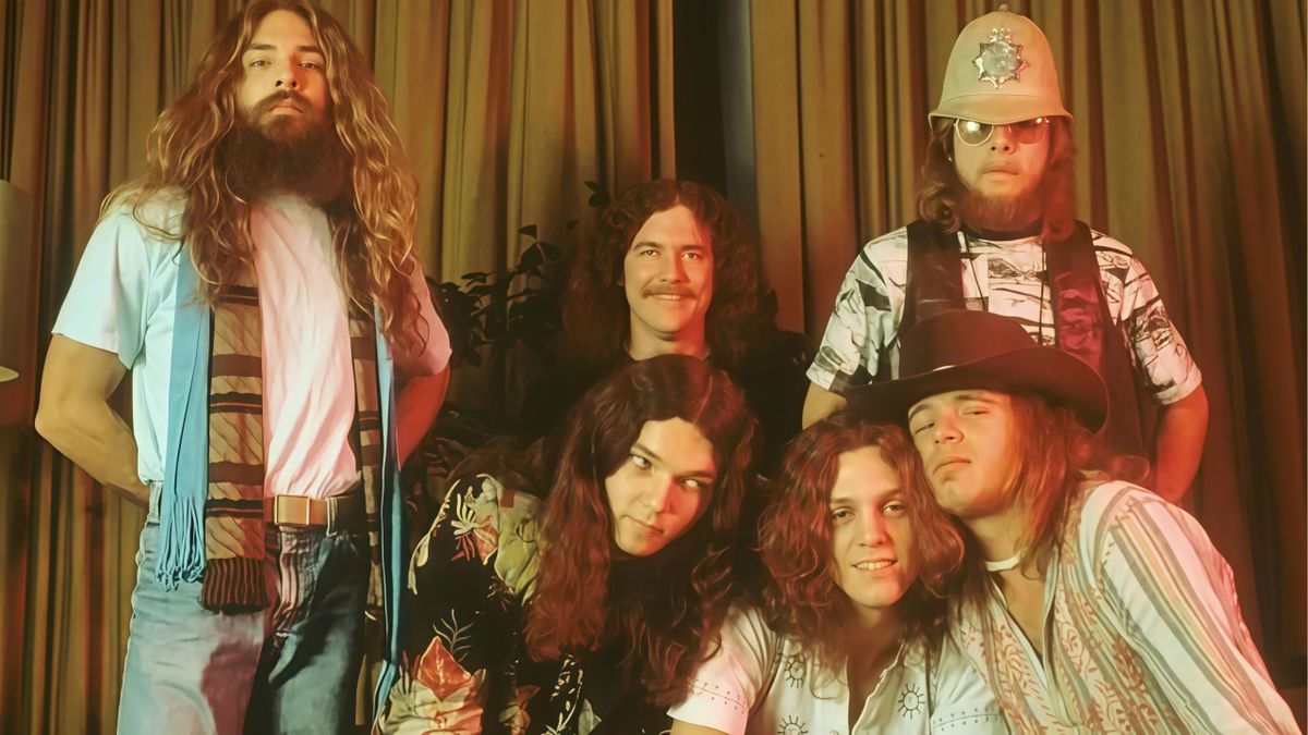 Lynyrd Skynyrd - Gimme Back My Bullets