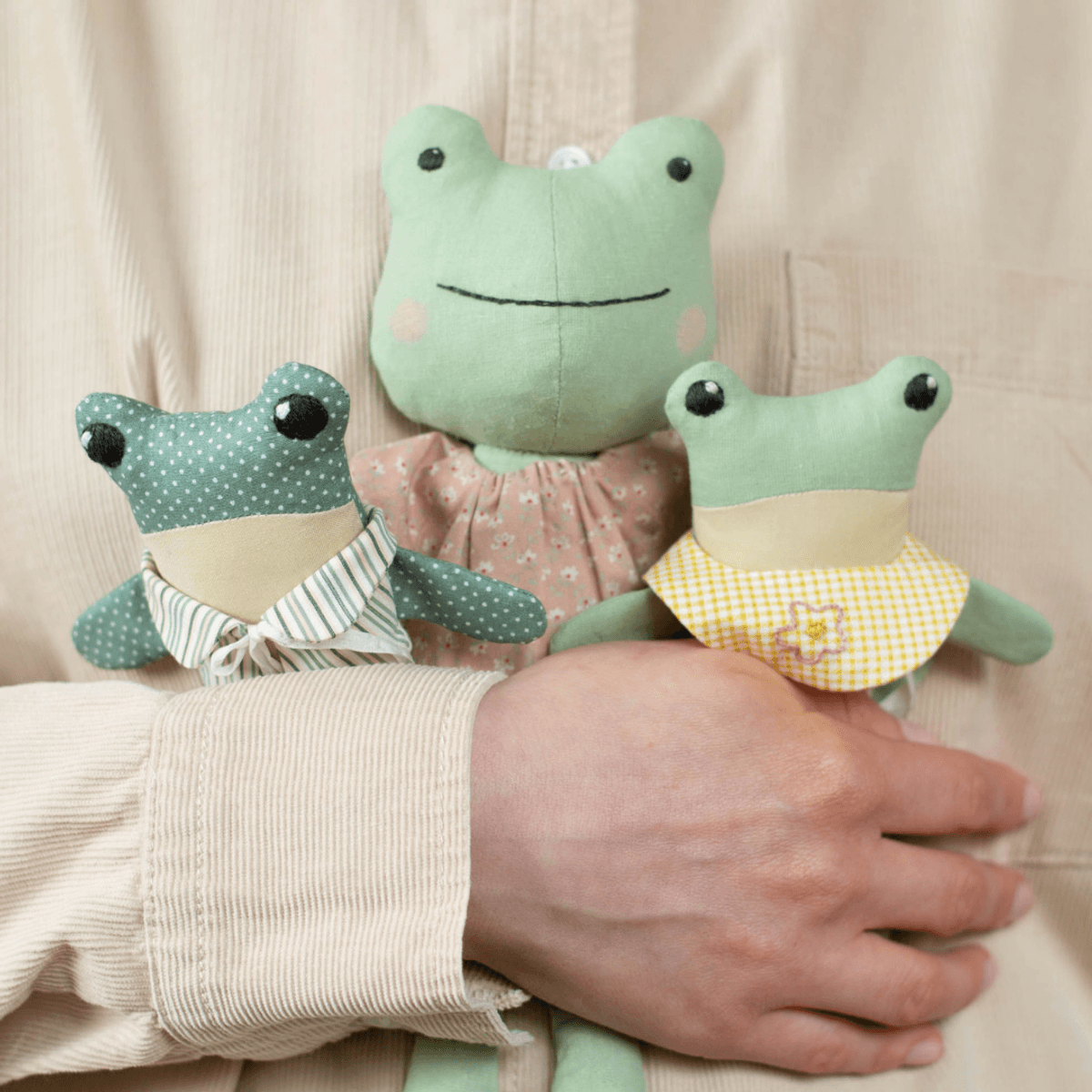 Mini Frog (Sewing Pattern PDF) + Video Tutorial