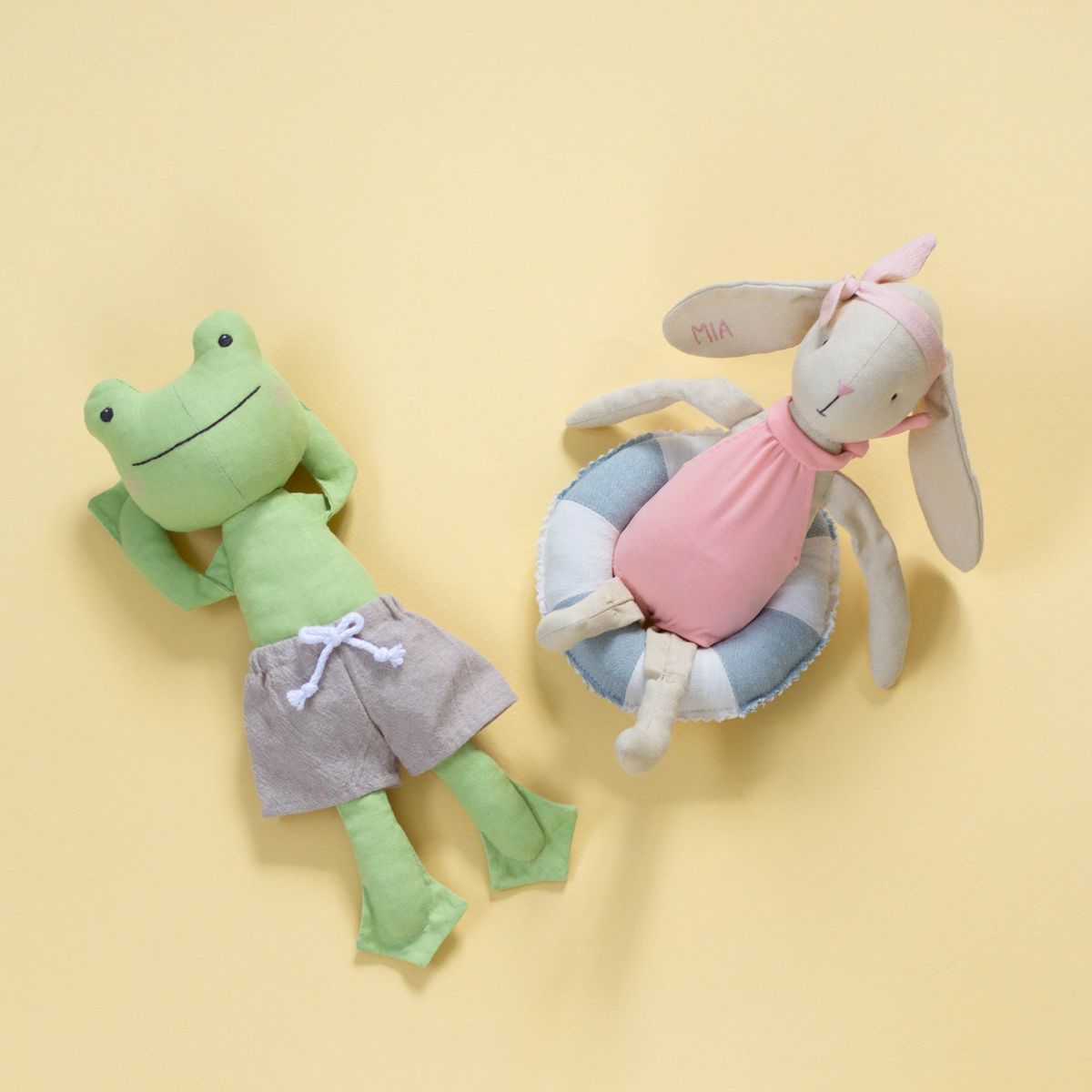 Mini Swim Ring for Dolls & Toys (Free Sewing Pattern PDF)