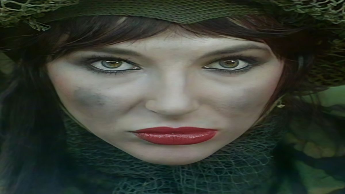 Kate Bush - Army Dreamers