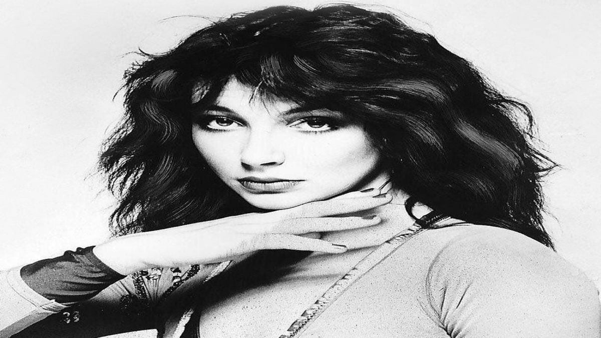Kate Bush - Running Up That Hill (A Deal With God)