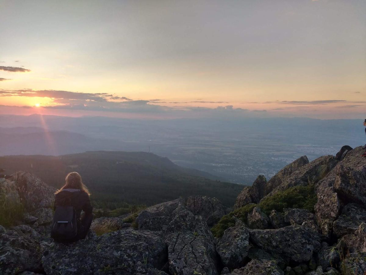 16 October: Sunset Above Sofia | Kamen Del Hike 🌇