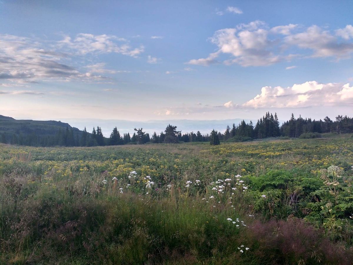 16 October: Sunset Above Sofia | Kamen Del Hike 🌇
