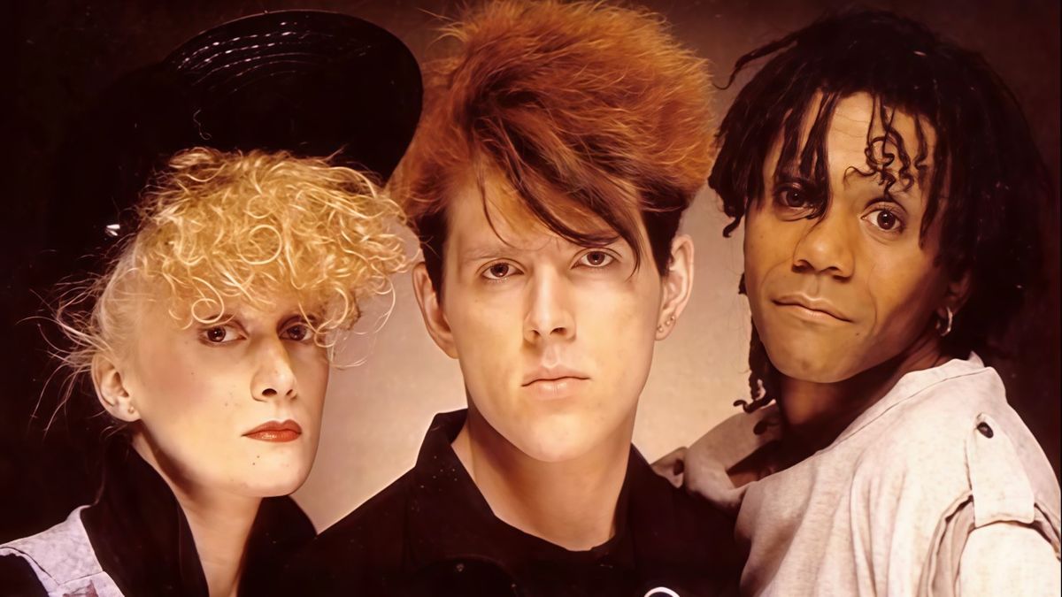Thompson Twins - Lay Your Hands on Me