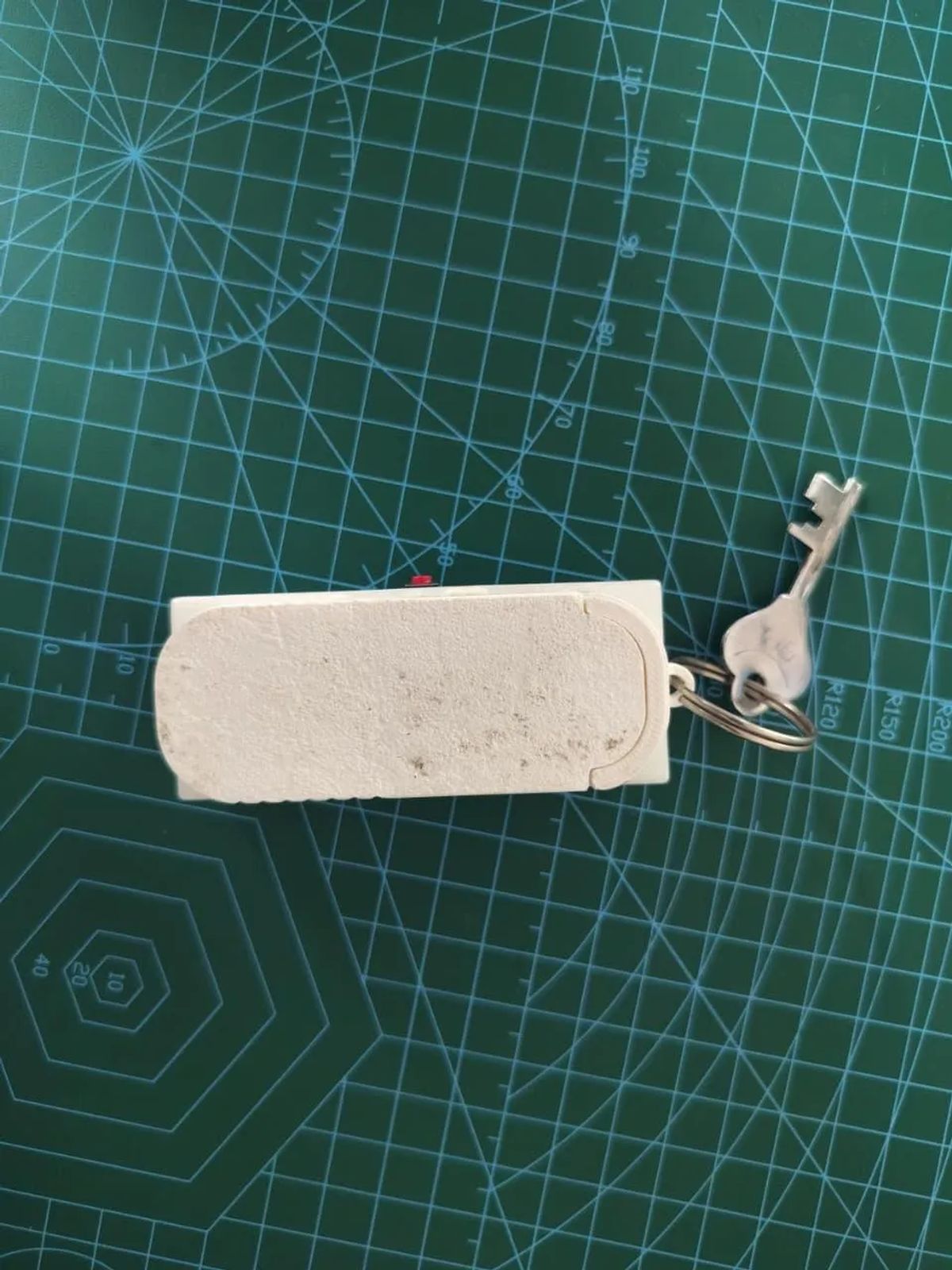 PocketPill — a Pocket-Size Smart Pillbox