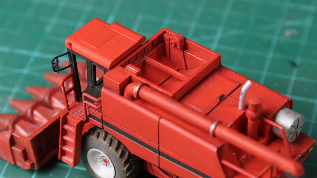 CASE IH 1660 Axial-Flow - 3D Printable Combine Harvester by Gerben’s Designs