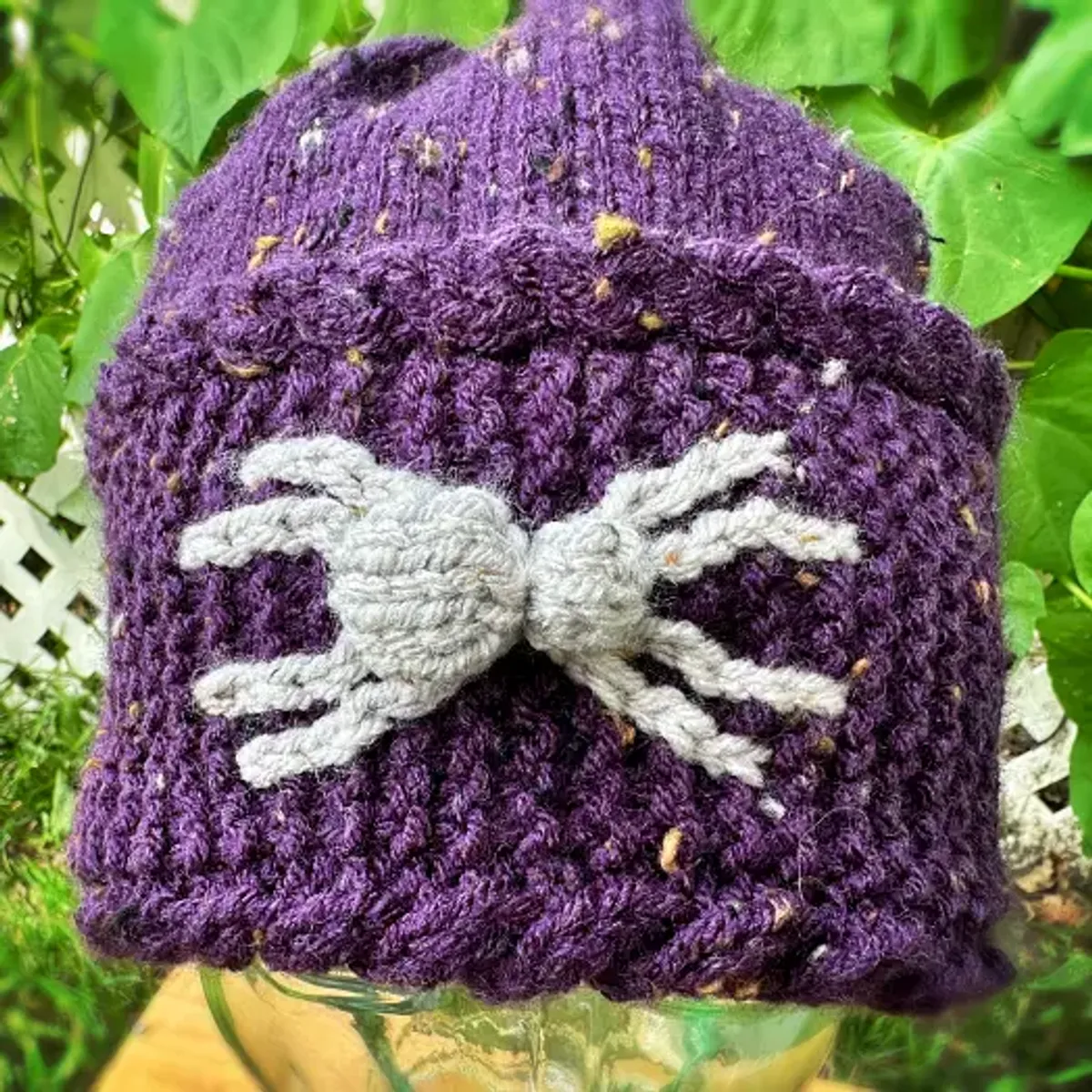 🕷️ Spider Beanie Knitting Pattern 🕷️