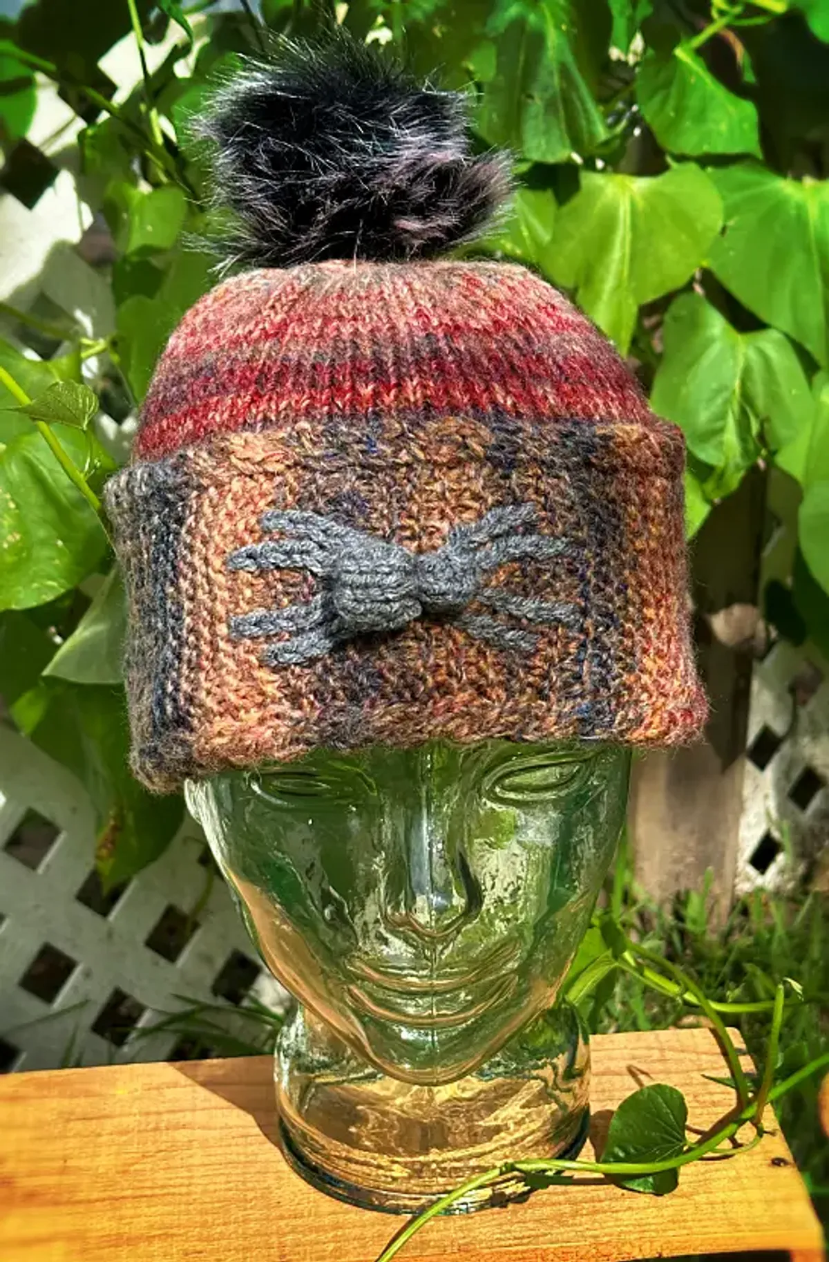 🕷️ Spider Beanie Knitting Pattern 🕷️